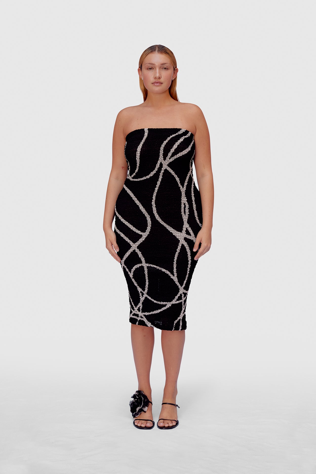 Black & White Nido Dress - Product - Hanna Bloch