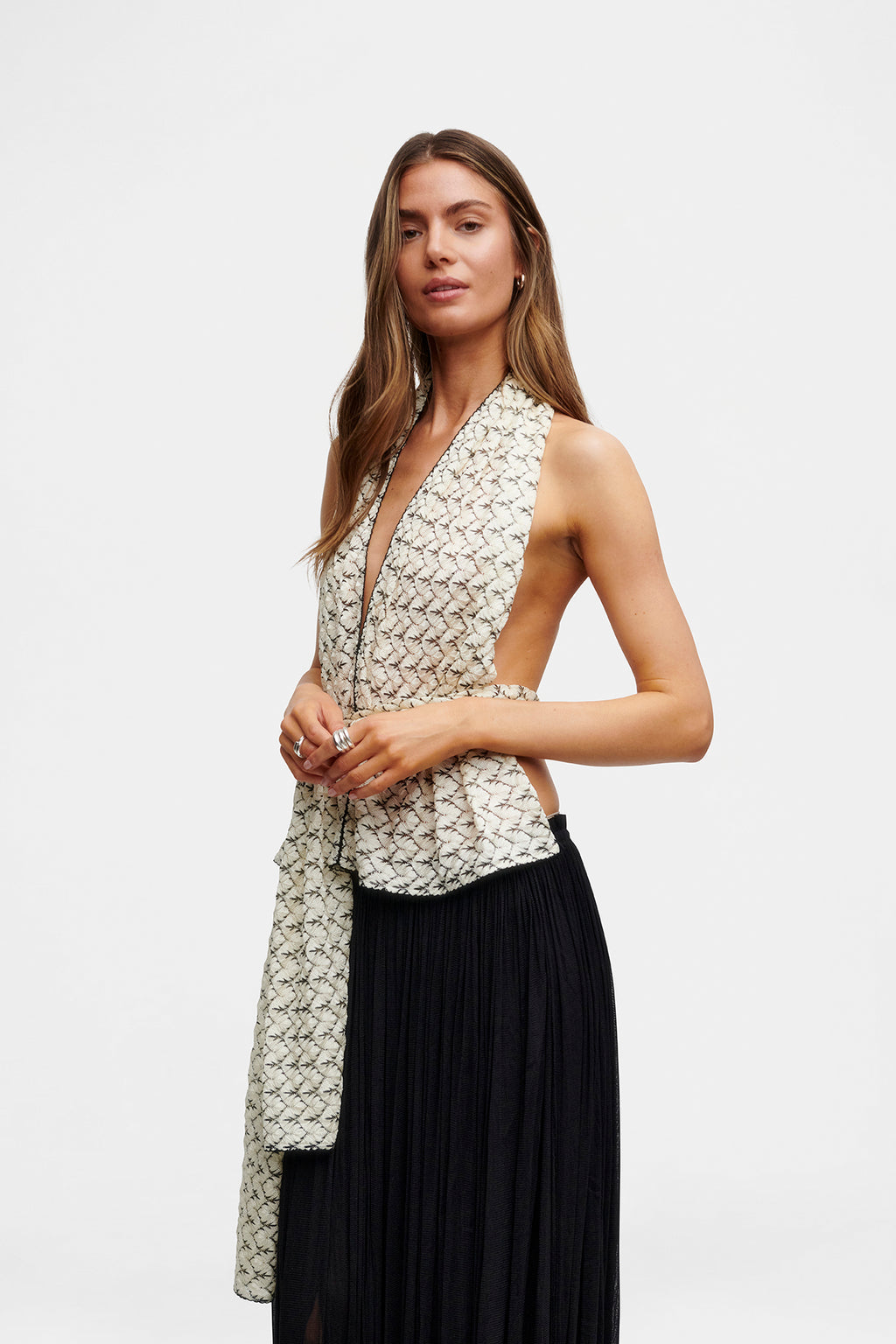 BW Knit Scarf Set   /   Top