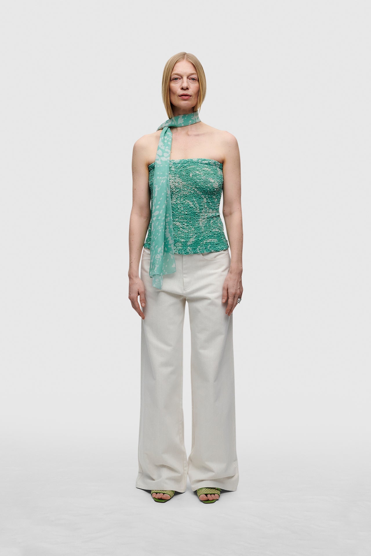 Ocean Oyster Nido Top